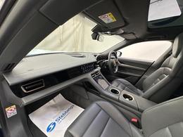 Porsche Taycan LB22MVG