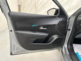Peugeot 208 MC73SKX
