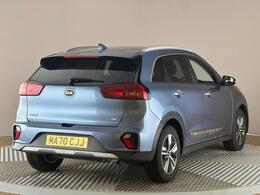 Kia Niro MA70CJJ
