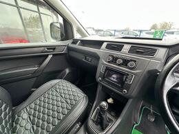 Volkswagen Caddy MU53OOS