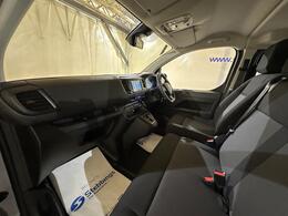 Citroen e-SpaceTourer LD23GWN