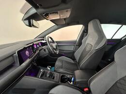Volkswagen Golf VU22JYZ