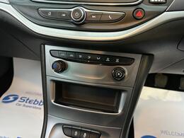 Vauxhall Astra DU70YZC