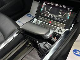 Audi e-tron NJ72HDL