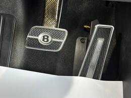 Bentley Flying Spur SN71VZD