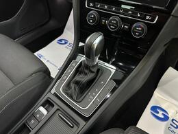 Volkswagen Golf FL69TNN