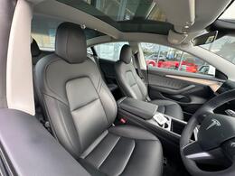Tesla Model 3 WU73DZO