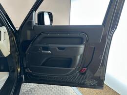 Land Rover Defender 90 LR25EWG