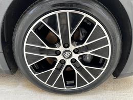 Porsche Taycan YM21OFZ