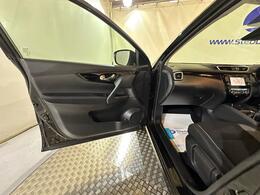 Nissan Qashqai PF70AKN
