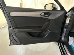 SEAT Leon PX70XZD