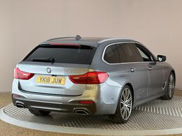 BMW 5 Series YK18JUW