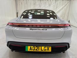 Porsche Taycan AO21LGX