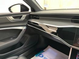 Audi RS6 Avant WU71CXE