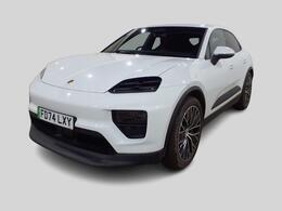Porsche Macan FD74LXY