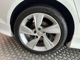 Vauxhall Insignia DS19CWU