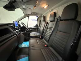 Ford Transit Custom AE71KDU