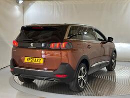 Peugeot 5008 YP21AXZ