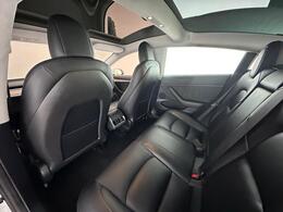 Tesla Model 3 AF72VVL
