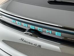 Porsche Macan AK74OLX