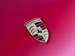 Porsche Macan AE18WBL