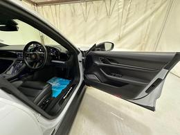 Porsche Taycan AO21LGX