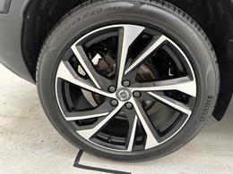 Volvo XC40 YM70MTZ