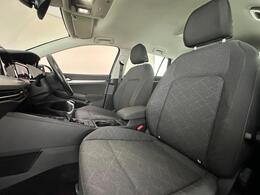 Volkswagen Golf VE22LUD