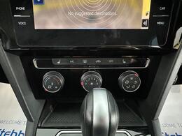 Volkswagen Passat DA72ZDH