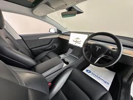 Tesla Model 3 AF72UUV