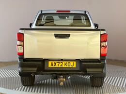 Isuzu D-Max AX72KOJ