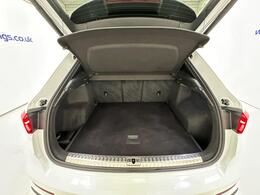 Audi Q3 ST21LJF
