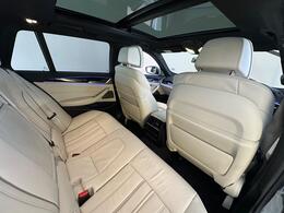 BMW 5 Series YK18JUW