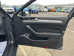 Volkswagen Passat YE70PYB