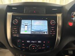 Nissan Navara DN67XNW