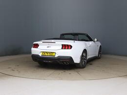Ford Mustang EA74HZC