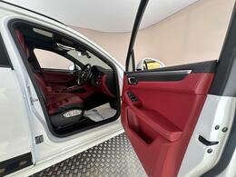 Porsche Macan AP24DWK