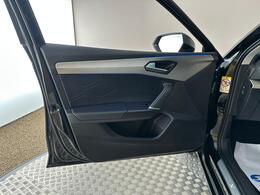 SEAT Leon SJ21VNO