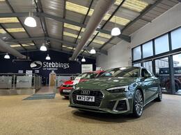 Toyota Auris LX17KXH