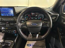 Ford Focus WJ68UUT