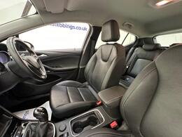 Vauxhall Astra VU68DFJ