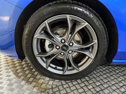 Ford Focus WJ68UUT