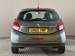 Peugeot 208 GN66YMF
