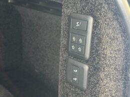 Land Rover Range Rover KV68HUY