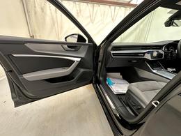Audi A6 Avant YM21KLO