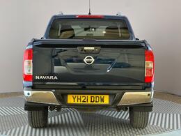 Nissan Navara YH21DDW