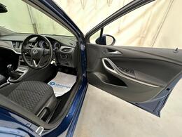 Vauxhall Astra AX21OBK