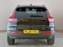 Volvo XC40 FL25SYC