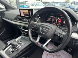 Audi SQ5 LL18UXN