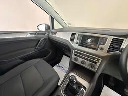 Volkswagen Golf SV GJ16KYG